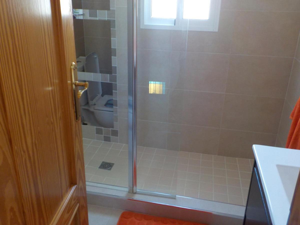 הוילה אוריהואלה Casa La Zenia Elite Townhouse With Shared Pool And 10 Minutes Walk To Beach מראה חיצוני תמונה